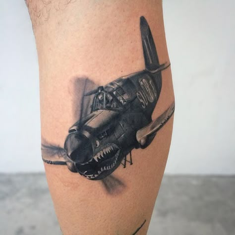 Plane Tattoo Design, Half Sleeve Tattoos Traditional, Plane Tattoos, Aircraft Tattoo, Line Tattoo Design, Mustang Tattoo, Gas Mask Tattoo, Tatuaje Cover Up, Pilot Tattoo