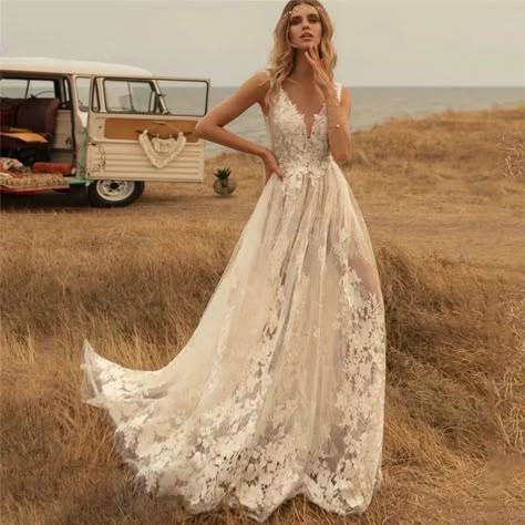 Runhufu Lace Boho Wedding Dresses V Neck Backless Bohemian Country Wed Light Lace Wedding Dress, Wedding Dresses Outfit, Cowgirl Wedding Dress, Lace Boho Wedding Dress, White Dress Bride, Country Wedding Gowns, Country Wedding Dress, Wedding Dresses V Neck, Backless Bridal Gowns