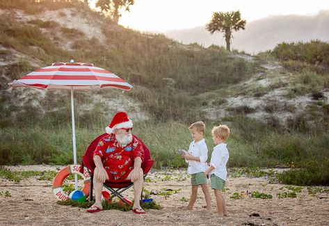 Santa On Vacation, Beach Santa Photos, Beach Christmas Photoshoot, Beach Christmas Pictures, Christmas Beach Photos, Santa On The Beach, Santa Sessions, Christmas Florida, Santa Pics