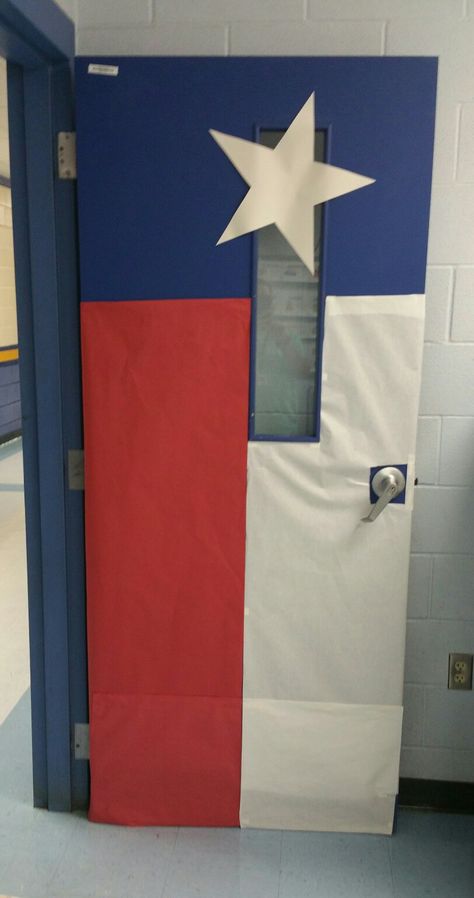 Texas History Classroom Decorations, Texas History 7th, Middle School Social Studies Classroom, Texas History Classroom, History Classroom Decorations, History Decor, Teacher Door, Teacher Doors, Social Studies Classroom