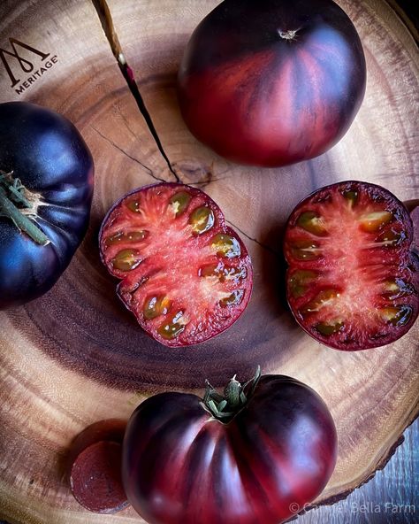 Black Beauty Tomato Purple Tomato, Pigmented Skin, Fruit Paradise, Cheap Living Room Furniture, Heirloom Tomato Seeds, Types Of Tomatoes, Buy Living Room Furniture, Purple Day, Heirloom Vegetables