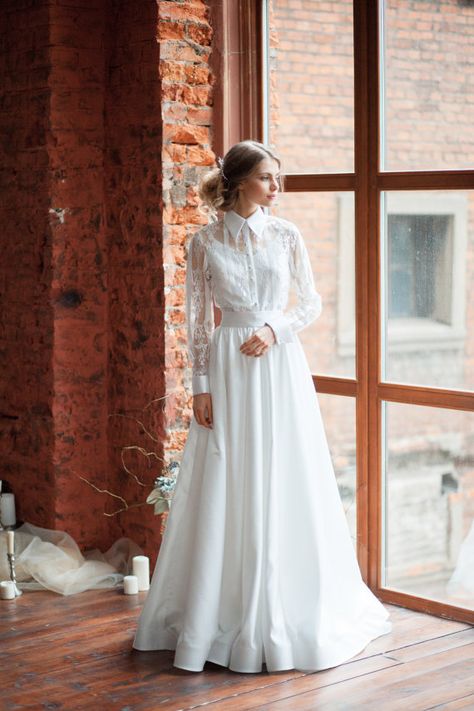 Shirt Wedding Dress, Victorian Style Wedding Dress, Dress With Shirt, Victorian Style Wedding, 1970s Wedding Dress, Wedding Dress A Line, Modern Wedding Gown, Chic Wedding Dresses, Wedding Dress With Pockets