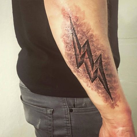 Lightning Tattoo Ideas, Lightning Tattoos, Dave Tattoo, Flash Lightning, Storm Tattoo, Lightning Bolt Tattoo, Lightning Tattoo, Bolt Tattoo, Ink Pen Art