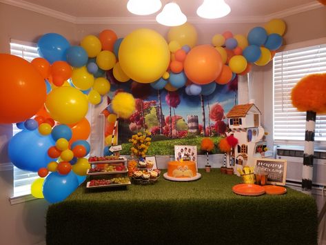 The Lorax Theme Party, The Lorax Party Decorations, Lorax Birthday Party Decorations, The Lorax Birthday Party Ideas, The Lorax Party, Birthday List Ideas, Lorax Birthday Party, Lorax Birthday, Lorax Party