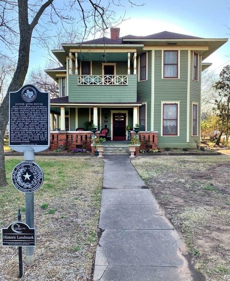 Cleburne, Texas, is the perfect getaway from the hustle and bustle with historic buildings, outdoor activities, unique shopping, and good eats. Cleburne Texas, Texas Farmhouse, Victorian Style Homes, Long House, Beer Float, Bungalow Style, Texas Travel, St Jude, The Hustle