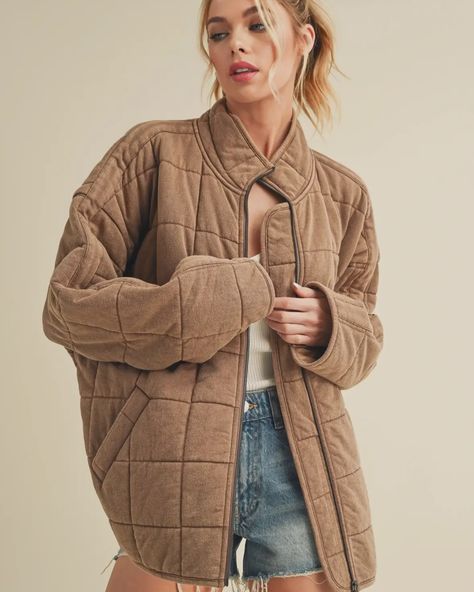 📢 New Arrival Alert! 📢 Get cozy with our latest must-have! This chic and ultra-comfy jacket is now available both in-store and online. Choose from two stylish color options: Brown or Bone. Perfect for layering as the weather cools down. 🛒 Don’t wait—grab yours today and elevate your fall wardrobe! Check out our product: https://www.shopthebelleameboutique.com/product-page/cozy-quilted-jacket #NewArrivals #FallFashion #CozyVibes #ShopNow Flannel And Leggings, Dolman Jacket, Date Fashion, Heavy Jacket, Winter Leggings, Top Graphic Tees, Hats For Sale, Western Dresses, Floral Dress Black