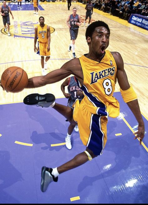 Kobe Dunking, Kobe Bryant Dunk, Basketball Poses, All Nba Players, Kobe Bryant Poster, Kobe Bryant 8, Kobe Bryant Family, Kobe Bryant Nba, Kobe Bryant Pictures