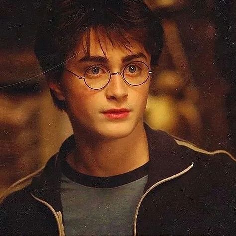 13 year old Harry :) Citate Harry Potter, Glume Harry Potter, Daniel Radcliffe Harry Potter, Buku Harry Potter, Harry Potter Icons, The Prisoner Of Azkaban, Harry Potter Images, Images Harry Potter, Harry Potter Tumblr