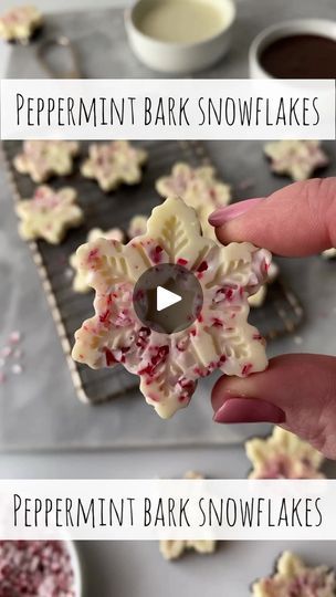 3.3K views · 77 reactions | Peppermint bark snowflakes! My mold is a few years old but I’ll link a similar one in the comments. Chocolates are from ifiprovisions ! #peppermintbark #peppermint #holidayfood #chocolates | One Sweet Mama | Global Genius · Deck The Halls (Jazz) Christmas Chocolate Moulds, Peppermint Bark Recipes, Holiday Treats Christmas, Candy Bark, Chocolate Candy Molds, Peppermint Bark, Chocolate Peppermint, Christmas Chocolate, Candy Melts