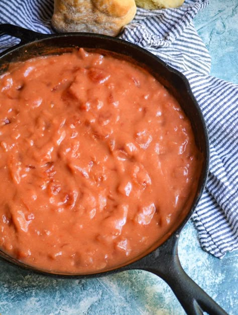 Grandma's Southern Tomato Gravy - 4 Sons 'R' Us Homemade Tomato Gravy, Tomato Gravy Recipe Southern, Tomato Gravy Recipe, Homemade Gravy Recipe, Rice And Gravy, Old Fashioned Recipe, Gravy Ingredients, Tomato Gravy, Recipes Southern