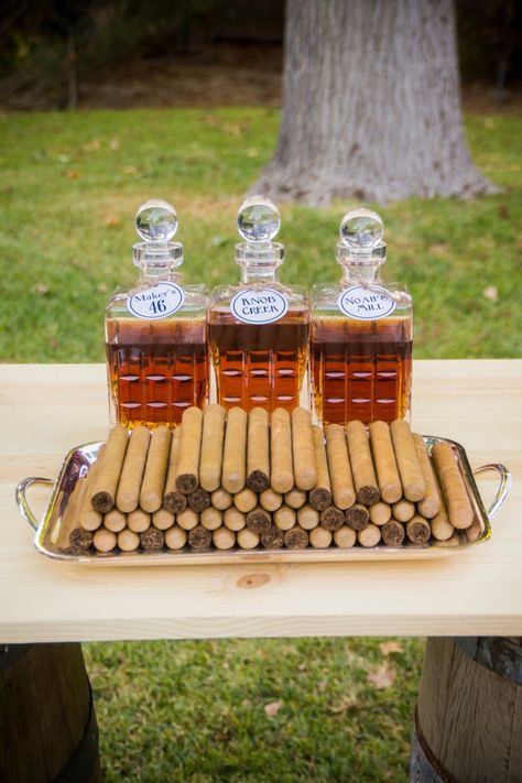 Manly Party Decor, Southern Charm Party Decor, Bubbles And Bourbon Party, Cajun Theme Party, Bourbon Party Decor, Upscale Backyard Party, Whiskey Bar Party Ideas, Bourbon Themed Wedding, Bourbon Party Decorations