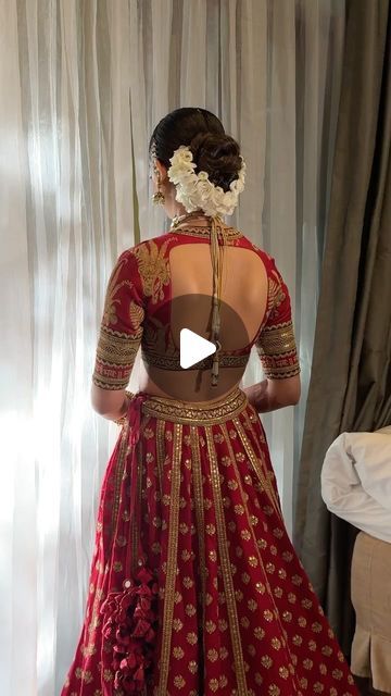 Blouse For Bridal Lehenga, Sabyasachi Red Lehenga Bridal, Sabyasachi Red Lehenga, Red Wedding Lehenga Sabyasachi, Bridal Lehanga 2024, Sabiya Sachi Lehenga, Sabhya Sachi Lehenga Blouse, Savya Sachi Blouse, Sabyasachi Blouse Back