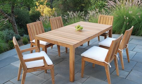 Kingsley-Bate: Elegant Outdoor Furniture Mendocino Meja Outdoor, Luxury Patio Furniture, Elegant Outdoor Furniture, Teak Garden Furniture, Parks Furniture, Set Meja Makan, Luxury Outdoor Furniture, Patio Bar Set, Teak Dining Table