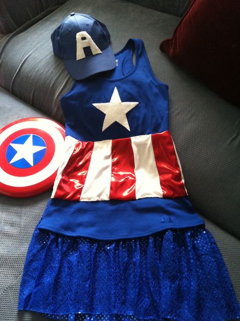 Fun Run Outfit, 5k Costume, Disney Running Outfits, Race Costume, Disney Cosplay Ideas, Cute Running Outfit, Disney Half Marathon, Disney Races, Disney Princess Half Marathon