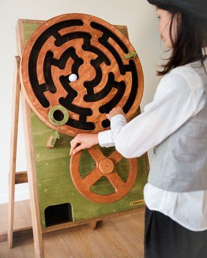 Spinning Maze — Woodbotherer Games Wooden Games For Kids, Diy Wooden Games, Diy Yard Games, Wood Tool Box, Wooden Board Games, Maze Game, Family Party Games, Wood Games, Interactive Games