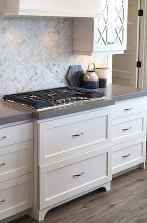 Cook Top With Drawers Under, Stove Top Cabinet Ideas, Cooktop Cabinet, Cabinet Layout, Kitchen Cooktop, House Pantry, Drawers Kitchen, Mediterranean Interior Design, Kitchen Cabinet Layout