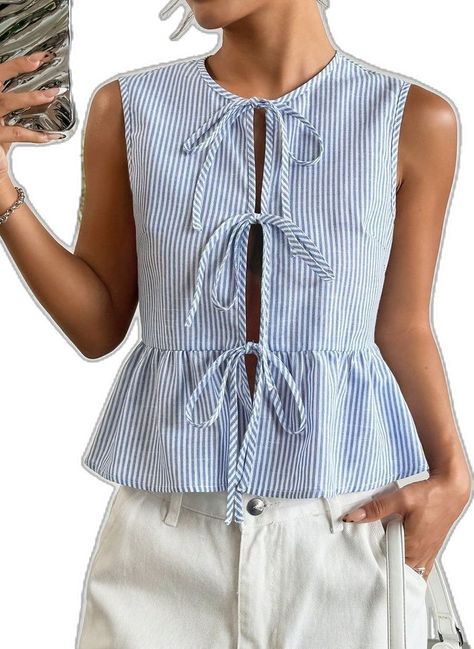 Simple Blouses, Embellished Shirt, Sewing Projects Clothes, Stripe Blouse, Design Moda, Trendy Fashion Tops, Striped Fabric, Stripe Top, Women Blouses