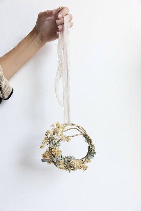 wreaths — ashn earth Dried Floral Wreaths, Floral Designs Arrangements, Dried Wreath, Twig Art, Natural Wreath, Dried Flower Wreaths, Everlasting Flowers, Twig Wreath, Christmas Wreaths To Make