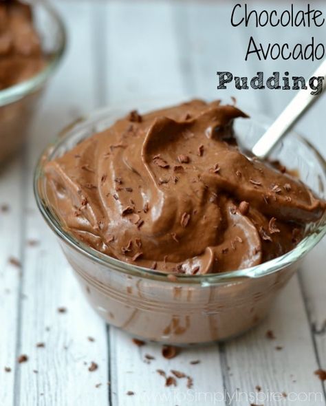 This rich and creamy Chocolate Avocado Pudding is indulgence without the guilt! Made with no refined sugar and is packed with nutritious ingredients! #dessert #healthysnack #chocolate #avocado #pudding #easyrecipe #healthy Avocado Snack Recipes, To Simply Inspire, Chocolate Avocado Pudding, Avocado Snack, Avocado Dessert, Avocado Chocolate Pudding, Avocado Pudding, Chocolate Avocado, Avocado Chocolate