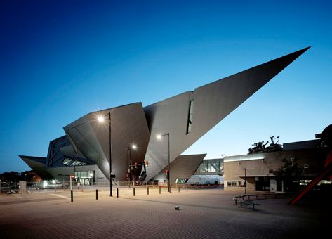 Architecture Cool, Denver Museums, Deconstructivism, Daniel Libeskind, Modern Architecture Design, Denver Art Museum, Modern Architecture Building, Denver Art, Landmark Buildings