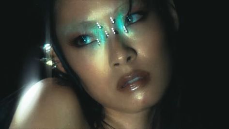 Rina Sawayama Frankenstein, Rina Sawayama, Frankenstein