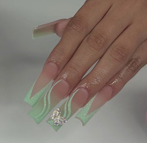 Kali Uchis Nail Ideas, White And Green Nails, Kali Uchis Nails, Toenails Ideas, Cowboy Nails, Prom Nail Designs, Quinceanera Nails, Mint Green Nails, Cruise Nails