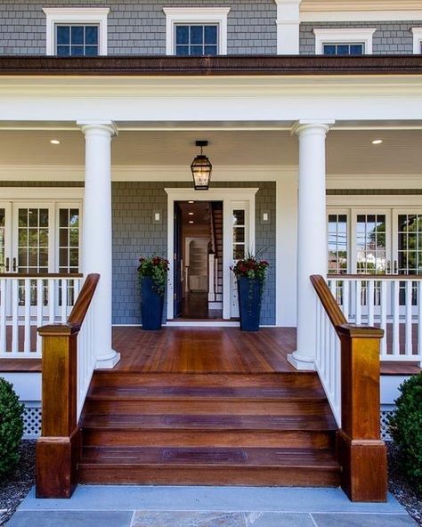 Homes With A Front Porch, Front Porch Traditional Home, Front Porch Architecture, Front Porch Design Entrance, Houses With Front Porches, Elevated Front Porch, Farmhouse Deck, Home With Front Porch, House With Front Porch