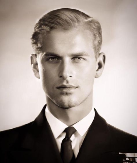 Young Prince Philip, Queen Elizabeth Photos, Duke Of Edinburgh, Hollywood Men, Elisabeth Ii, Prince Phillip, Young Prince, Handsome Prince, British Monarchy