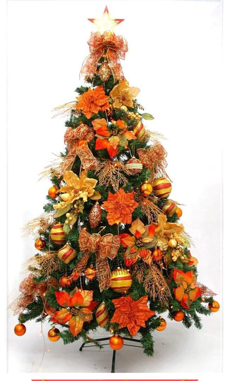 Thanksgiving Trees, Tuscan Christmas, Clementine Christmas, Christmas Oranges, Orange Christmas Decor, Orange Orchard, Fall Christmas Tree, Orange Christmas Tree, Season Tree