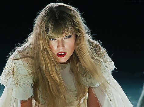 Taylor Swift Gif Eras Tour, Taylor Swift Banner, Taylor Swift Gifs, Taylor Swift Gif, Folklore Era, Mad Woman, She-ra Catra, Taylor Smith, German Girl