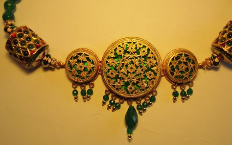 Mugal Jewellery, Rajasthan Places, Rajasthan Food, Tiles Painting, Thewa Jewellery, Expensive Jewellery, Rajasthan Travel, India Places, Painting Marble