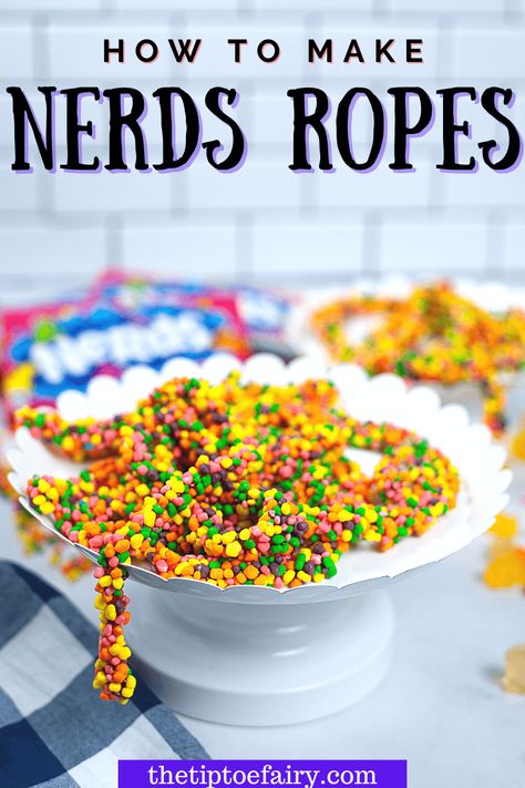 Diy Nerds Rope Candy, Nerd Ropes Candy, Recipes With Nerds Candy, Homemade Gummies, Nerds Rope, Cannibis Recipes, Easy Candy Recipes, Nerds Candy, Homemade Foods