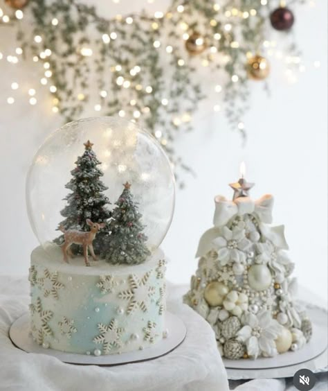 Snow Globe Christmas Cake, Snowglobe Cake, Bauble Cake, Snow Globe Cake, Snow Globe Cupcakes, Winter Onederland Cake, Globe Cake, Homemade Christmas Cake, Snow Cake