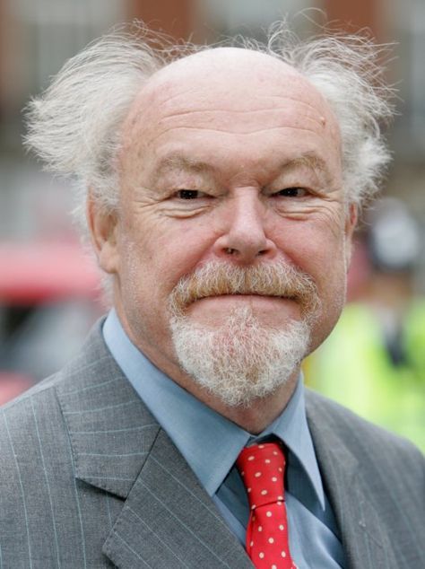 Sir Byra-- Timothy West Timothy West, David Jason, Classic Actors, Top Man, Irish Actors, Male Actors, British Comedy, Film Stars, Character Actor