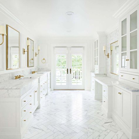 Decorating Master Bath, Hamptons Bathrooms, Bath Floor Tile, White Tiled Bathroom, Smallest Bathroom, Custom Bathroom Vanities, Romantic Bathroom, Bedroom Bathroom Ideas, Marble Bathroom Designs