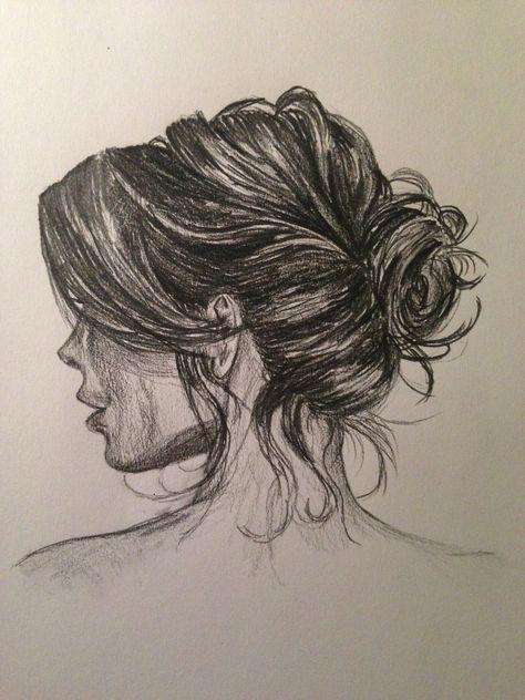 Messy Bun Sketch, Messy Bun Drawing, Hair References Drawing, Girl Hair Drawing, How To Draw Braids, Profile Drawing, Messy Braids, Hair Sketch, Art Pencil