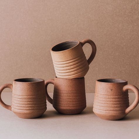 For the Fancy Coffee Drinker: Anillo Handcrafted Ceramic Mug Colorado Kitchen, Ceramic Cutlery, Pottery Crafts, Ceramics Pottery Art, Pottery Cups, Ceramics Projects, Ceramics Ideas Pottery, Handcrafted Ceramics, Pottery Designs