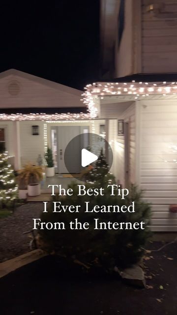 Maria Simonelli on Instagram: "This might be obvious but, The best tip I learned from the Internet is to hand the second floor Christmas Lights on the INSIDE of the windows! Why did I never think of this before? Tell me, do you hang your window lights this way? #christmasdecor #christmaalights #christmashacks #christmasdecorations #outdoorchristmasdecor #outdoorchristmaslights" Christmas Lights Inside Window, Christmas Lights In Windows, Christmas Lights Around Windows, Christmas Lights Inside, Window Lights, Christmas Hacks, Window Light, 2024 Christmas, Outdoor Christmas Lights