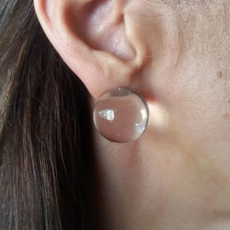 Big Earrings for Women, Large Ball Earrings, Big, Clear Lucite Earring, Big Ball Stud Earring, Big Studs, Disco Ball Earring, Big Earrings. - Etsy Portugal Silver Ball Earrings, Transparent Earrings, Minimalistic Jewelry, Large Stud Earrings, Clear Earrings, Earrings Big, Ball Earrings, Acrylic Jewellery, Funky Jewelry