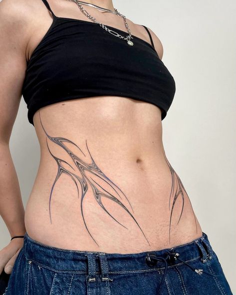 Neotribal Tattoo, Tummy Tattoo, Ian Mitchell, Waist Tattoos, Finger Tattoo Designs, Neck Tattoos Women, Underboob Tattoo, London Tattoo, Line Work Tattoo