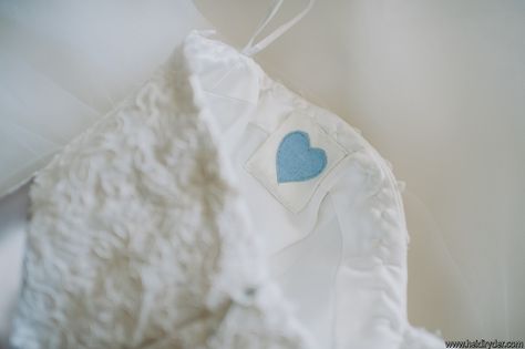 something blue...I'd use a piece of one of my grandfather's shirts since he passed away Heart Sewn Into Wedding Dress, Something Blue Ideas The Bride, Something Blue Ideas, Wedding Dresses Blue, Vintage Backyard, Memory Wedding, Blue Bridal Shoes, Wedding Archway, Holy Matrimony