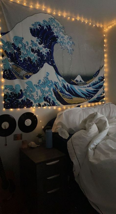 Beachy Teen Bedroom, Ocean Room Ideas, Surf Room Decor, Light Blue Bedroom, Ocean Room Decor, Beachy Room Decor, Beach Room Decor, Surf Room, Ocean Room