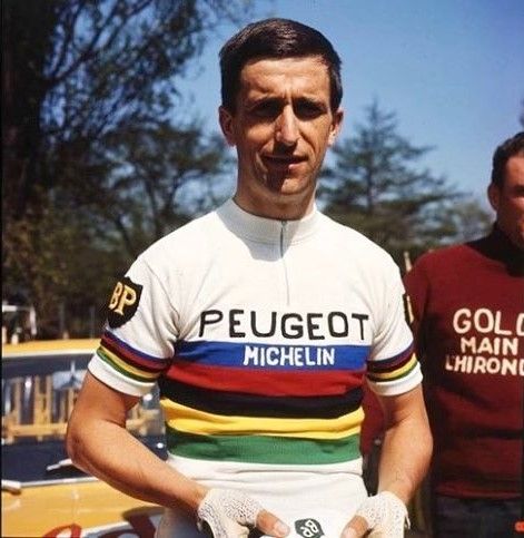 Tom Simpson Peugeot Bike, Vintage Bike Parts, Tom Simpson, Racing Cyclist, Road Bike Vintage, Cycling Posters, Vintage Cycles, I Want To Ride My Bicycle, Cycling Photos