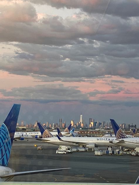 Newark New Jersey Aesthetic, Airport Vibes Aesthetic, Maroon Christmas, Airport Vibes, Nj Devils, Boston Trip, Newark Airport, Aesthetic Nyc, Airport Aesthetic