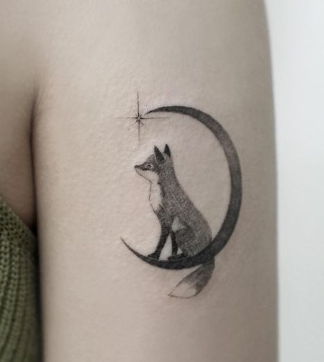 #Animal_Tattoos_Hearts #Animal_Head_Tattoos #Side_Hip_Tattoos_Animal #Harry_Potter_Tattoos_Animal #Horoscope_Animal_Tattoos #Hawaii_Animal_Tattoos #Animal_Tattoos_For_Women_Half_Sleeves_Ideas #Animal_Tattoos_Ideas #Animal_Tattoos_Inner_Bicep #Animal_Tattoos_Ideas_For_Men #Animal_Tattoos_Inner_Arm #Animal_Tattoos_Illustrations #Animal_Lover_Inspired_Tattoos #Intricate_Animal_Tattoos #Animal_Love_Tattoos_Ideas #Animal_Illustration_Tattoos #Illustrative_Animal_Tattoos Spiritual Fox Tattoo, Fox And Moon Tattoo, Fox Moon Tattoo, Tattoos Of Moon, Tattoos Of The Moon, Tattoo Of Moon, Tiny Fox Tattoo, Frog Tattoo Ideas, Spirit Animal Tattoo