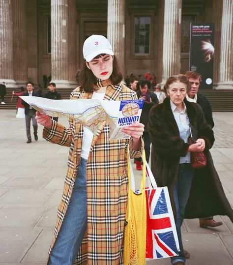 That's It—I'm Copying "Typical" Tourist Outfits for Spring 2018 Burberry Campaign, Tourist Fashion, Tourist Outfit, River Island Shoes, Outfits For Spring, Fila Sneakers, Urban Outfitters Bag, Bum Bags, Martine Rose