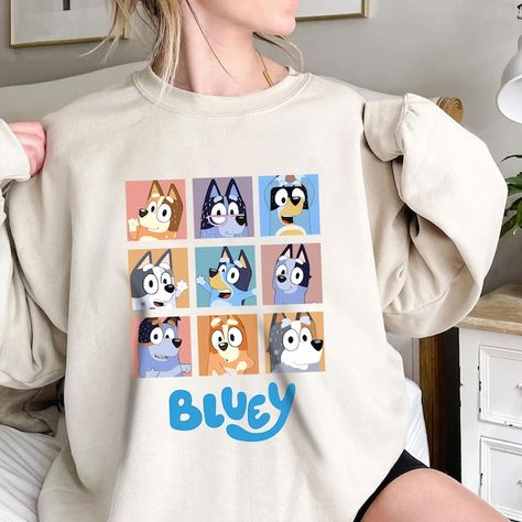 Bluey Merch, Bluey Friends, Bluey Sweatshirts, Vida Aesthetic, Bluey Shirt, Blue Cartoon Character, Ivy Room, Bluey Stuff, Bluey Family