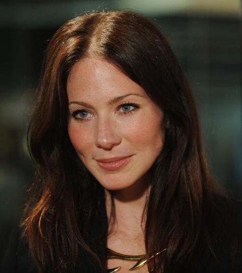 Lynn Collins. Her makeup is flawless. Jordyn Huitema, Lynn Collins, Crazy Women, Brunette Woman, Redhead Beauty, Face Photography, Hailey Baldwin, Inspiration Style, Brunettes