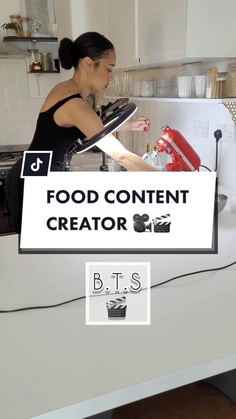 Making some content! 🎥#foodcontentcreator #contentcreatortips #foodco... | Decorating Cake | TikTok Baking Content Creator, Food Content Creator, Food Content, Baking Business, Business Content, Baking Tips, Content Creation, Content Creator, Cake Decorating