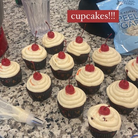 red velvet cupcakes with cream cheese frosting topped with a maraschina cherries! 🍒🍓 -I finally graduated & what’s a baker without making a cake themed grad cap & pretty cupcakes!! These also remind me of the cupcakes from coraline! tags: #baker #explore #foryou #cupcakes #cherries #grad #gradcap #gradcapdesign #coraline #pieceofcake Tim Burton Cupcakes, Coraline Cupcakes, Finally Graduated, Making A Cake, Grad Cap Designs, Cupcakes With Cream Cheese Frosting, Pretty Cupcakes, Velvet Cupcakes, Red Velvet Cupcakes